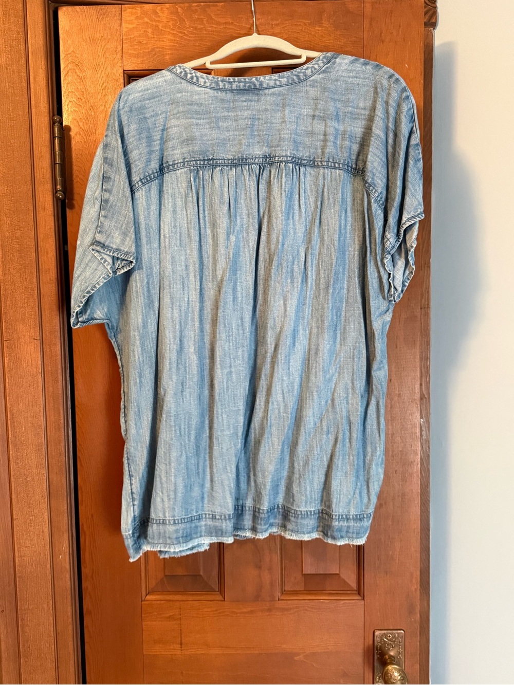 J. Jill Light Blue Pintuck Chambray Tunic - Picture 2 of 3